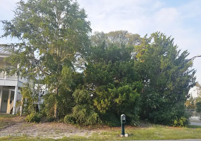 Photo 2 of Land for sale at 408 E Yacht Dr, Oak Island, NC 28465 | MLS# 100603288 | Listing updated on 2026-09-14