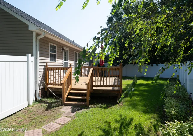 Photo 3 of Single family home for sale at 3870 Countryaire Dr, Ayden, NC 28513 | MLS# 100602137 | Listing updated on 2026-09-15