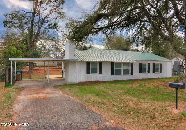 Photo 1 of Single family home for sale at 1560 Wyman St Ne, Aiken, SC 29801 | MLS# 100605875 | Listing updated on 2026-10-23