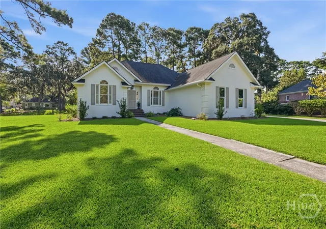 Photo 2 of Single family home for sale at 3 Blue Crab Point, Savannah, GA 31406 | MLS# SA364127 | Listing updated on 2026-09-10