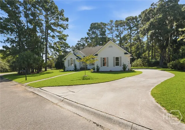 Photo 3 of Single family home for sale at 3 Blue Crab Point, Savannah, GA 31406 | MLS# SA364127 | Listing updated on 2026-09-10
