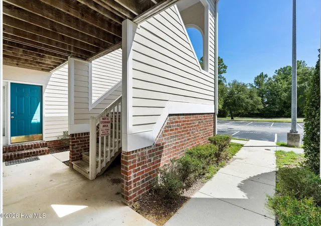 Photo 2 of Condo for sale at 709 Summertime Ln #C, Wilmington, NC 28405 | MLS# 100603146 | Listing updated on 2026-09-12