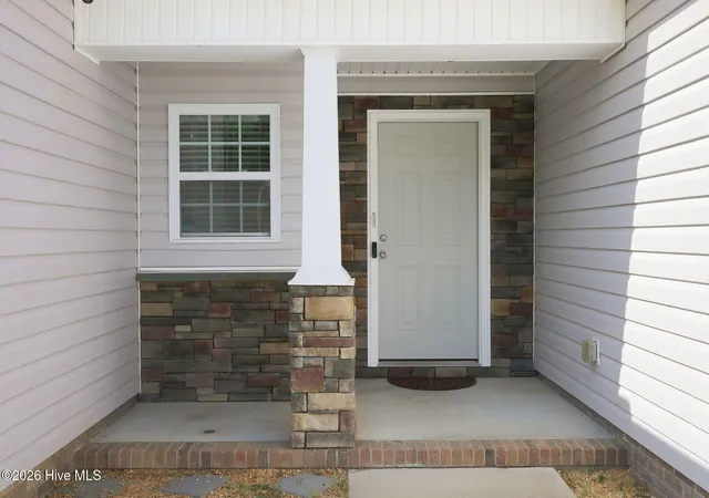Photo 2 of Single family home for sale at 327 Tamarack Dr, Ayden, NC 28513 | MLS# 100602583 | Listing updated on 2026-10-02