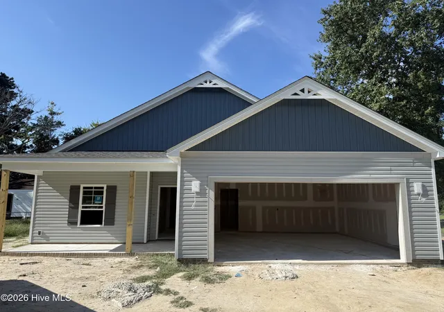 Photo 1 of Single family home for sale at 425 W 2nd Street, Princeton, NC 27569 | MLS# 100595704 | Listing updated on 2026-09-11