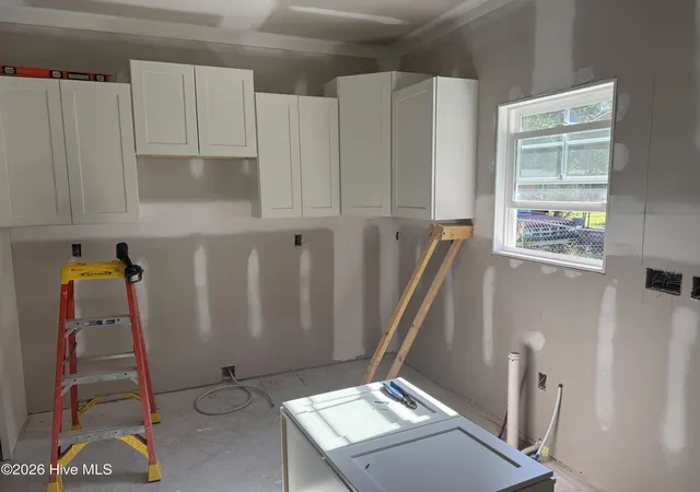 Photo 3 of Single family home for sale at 425 W 2nd Street, Princeton, NC 27569 | MLS# 100595704 | Listing updated on 2026-09-11
