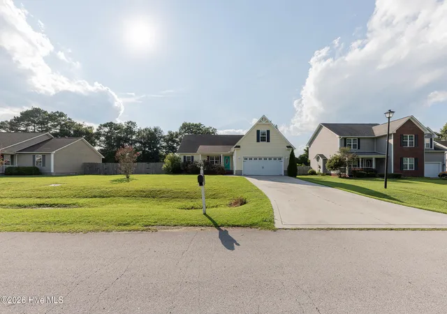 Photo 2 of Single family home for sale at 131 Louie Ln, Jacksonville, NC 28540 | MLS# 100601131 | Listing updated on 2026-09-03