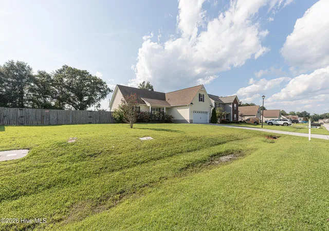 Photo 3 of Single family home for sale at 131 Louie Ln, Jacksonville, NC 28540 | MLS# 100601131 | Listing updated on 2026-09-03