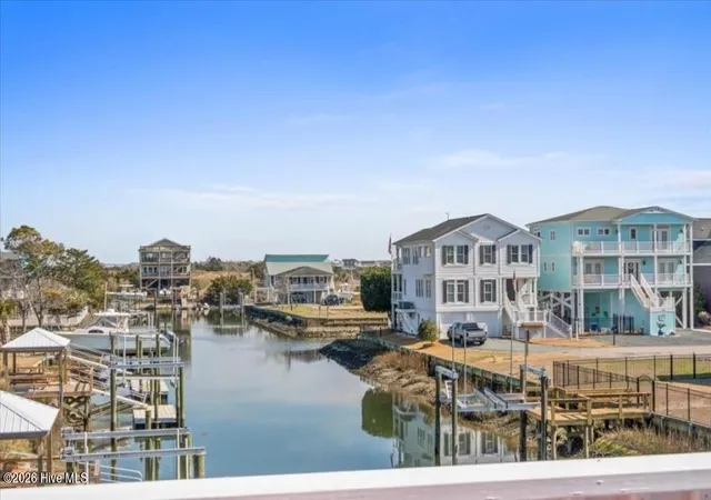 Photo 3 of Single family home for sale at 154 Sand Dollar St, Supply, NC 28462 | MLS# 100507121 | Listing updated on 2026-09-14
