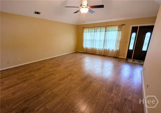 Photo 4 of Single family home for sale at 239 Bordeaux Ln, Savannah, GA 31419 | MLS# SA355172 | Listing updated on 2026-09-12