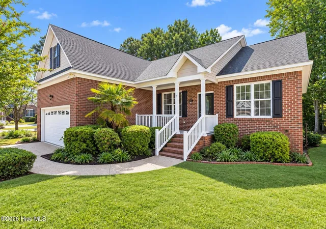 Photo 1 of Single family home for sale at 3008 Olde Towne Pl, New Bern, NC 28562 | MLS# 100569382 | Listing updated on 2026-09-09