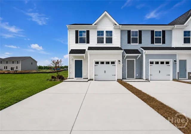 Townhouse for sale at 122 Brunson Cir, Guyton, GA 31312 | MLS# SA358735
