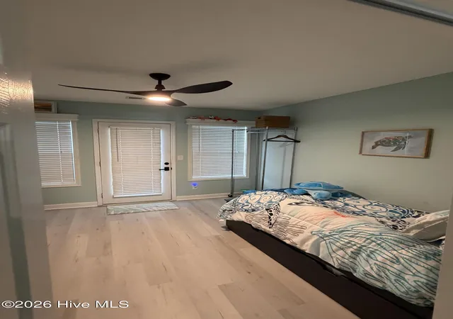 Photo 4 of Townhouse for sale at 404 Sunset Oaks Ln, Sunset Beach, NC 28468 | MLS# 100610457 | Listing updated on 2026-10-15