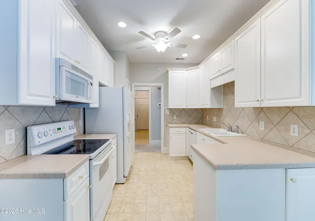Photo 3 of Single family home for sale at 207 Inda Way, Washington, NC 27889 | MLS# 100611067 | Listing updated on 2026-10-28