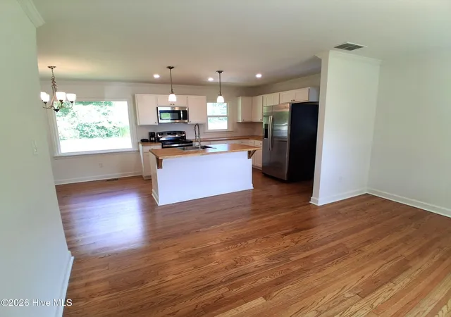 Photo 4 of Single family home for sale at 2427 Bonnie Best Rd, Williamston, NC 27892 | MLS# 100601649 | Listing updated on 2026-09-08
