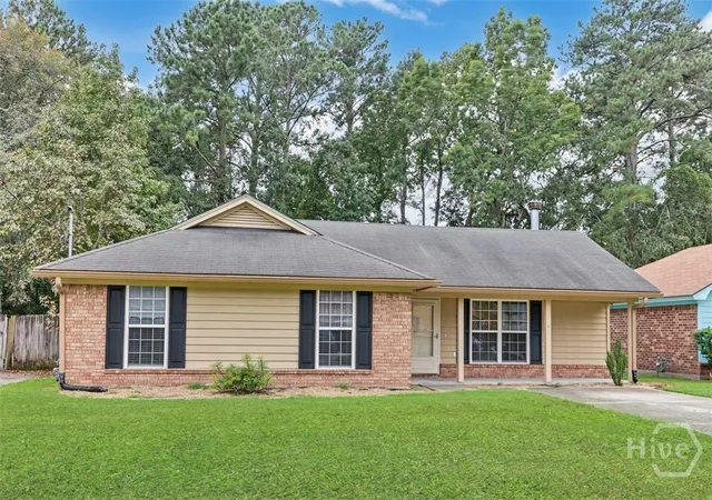 Single family home for sale at 169 Greenbriar Ct, Savannah, GA 31419 | MLS# SA365257
