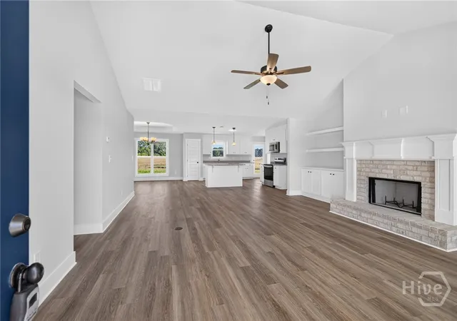 Photo 3 of Single family home for sale at 408 Seashell Ct #14, Statham, GA 30666 | MLS# CL362867 | Listing updated on 2026-10-29