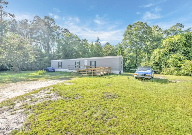 Photo 3 of Manufactured home for sale at 712 Battley Dairy Rd, Rockingham, NC 28379 | MLS# 100603427 | Listing updated on 2026-09-14