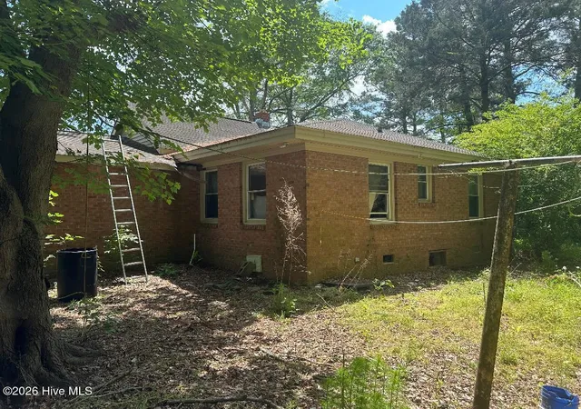 Photo 2 of Single family home for sale at 2225 Bells Frk Rd, Greenville, NC 27858 | MLS# 100603485 | Listing updated on 2026-09-16