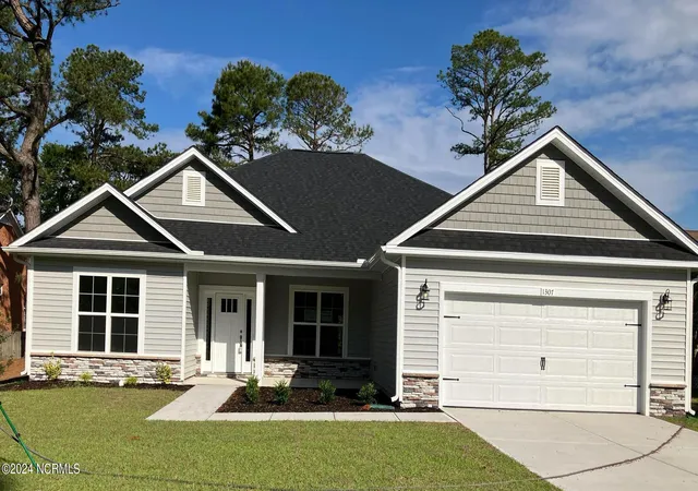 Photo 1 of Single family home for sale at 1501 Caracara Dr, New Bern, NC 28560 | MLS# 100603478 | Listing updated on 2026-09-14