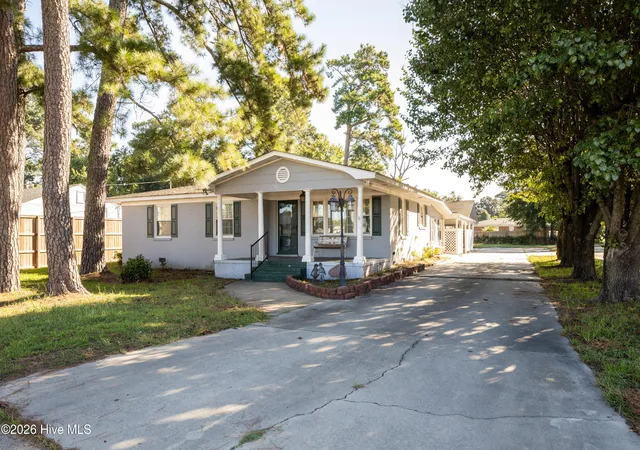 Photo 1 of Single family home for sale at 502 Raleigh Rd, Clinton, NC 28328 | MLS# 100602419 | Listing updated on 2026-09-09