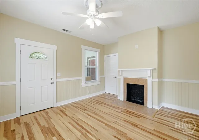 Photo 3 of Single family home for sale at 2110 Tennessee Ave, Savannah, GA 31404 | MLS# SA357175 | Listing updated on 2026-10-09