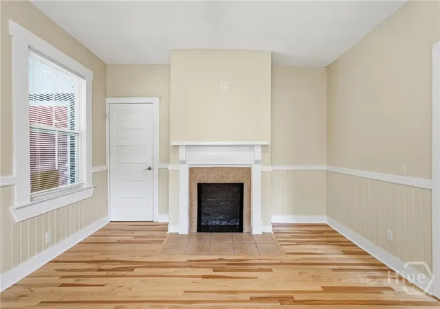 Photo 4 of Single family home for sale at 2110 Tennessee Ave, Savannah, GA 31404 | MLS# SA357175 | Listing updated on 2026-10-09