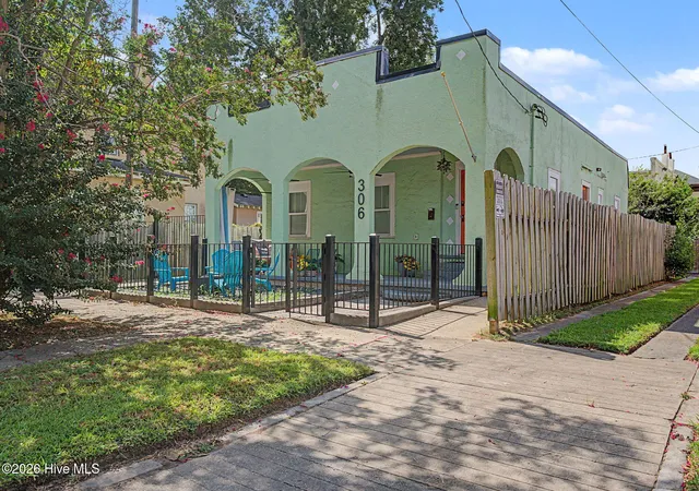 Photo 1 of Single family home for sale at 306 Ellis St, Augusta, GA 30901 | MLS# 100602160 | Listing updated on 2026-09-13
