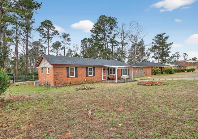 Photo 2 of Single family home for sale at 2914 Cumberland Dr, Augusta, GA 30906 | MLS# 98252470 | Listing updated on 2026-09-08