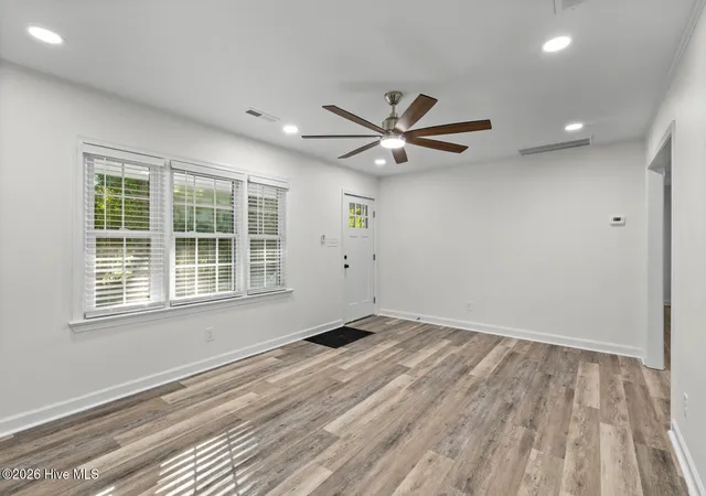 Photo 4 of Single family home for sale at 110 Boulder Ln, Jacksonville, NC 28540 | MLS# 100601072 | Listing updated on 2026-09-03