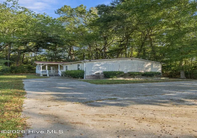 Photo 2 of Manufactured home for sale at 232 Suburban St SW, Shallotte, NC 28470 | MLS# 100610519 | Listing updated on 2026-10-15