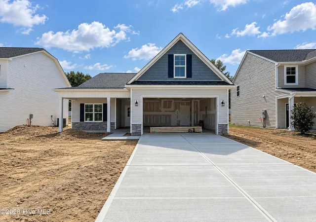 Photo 1 of Single family home for sale at 101 Crossvine St, Selma, NC 27576 | MLS# 100591839 | Listing updated on 2026-09-21