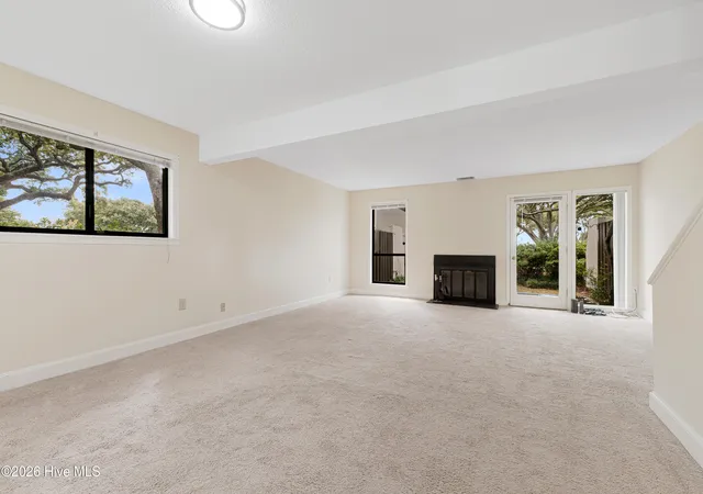 Listing Photo 4 - Condo for sale in building located at 183 Drum Inlet, Morehead City, NC 28557