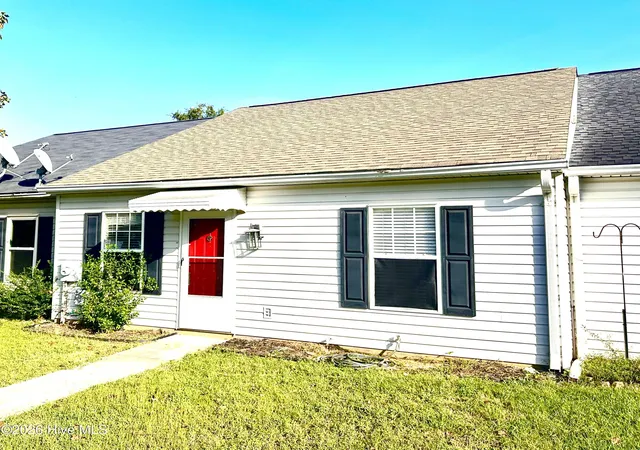 Photo 3 of Townhouse for sale at 404 Northrop Pl, Grovetown, GA 30813 | MLS# 100601777 | Listing updated on 2026-09-10