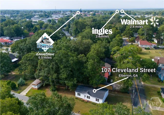 Photo 2 of Single family home for sale at 107 Cleveland St, Elberton, GA 30635 | MLS# CL365061 | Listing updated on 2026-10-28