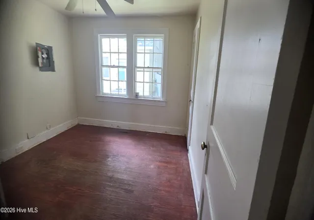 Listing Photo 5 - Condo for sale in building located at 404 High St, Rocky Mount, NC 27803