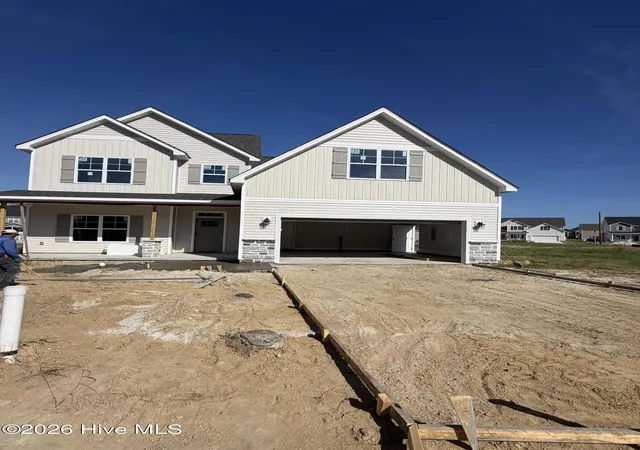 Photo 1 of Single family home for sale at 304 Sparrow Ct, Greenville, NC 27858 | MLS# 100590542 | Listing updated on 2026-10-14