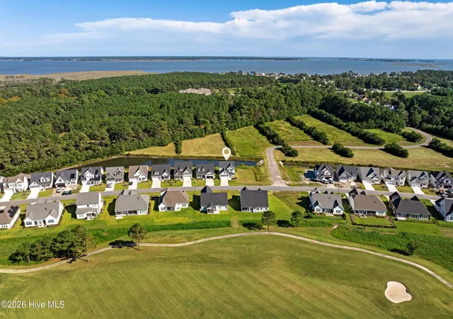 Photo 1 of Single family home for sale at 202 Windswept Ln, Beaufort, NC 28516 | MLS# 100609010 | Listing updated on 2026-10-08