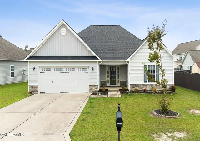 Photo 1 of Single family home for sale at 202 Messenger Ct, Jacksonville, NC 28546 | MLS# 100606601 | Listing updated on 2026-10-19