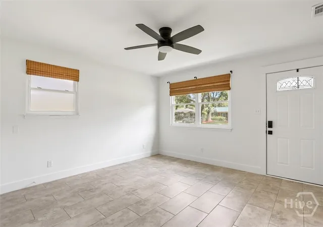 Photo 4 of Single family home for sale at 2332 Bona Bella Ave, Savannah, GA 31406 | MLS# SA360158 | Listing updated on 2026-09-11