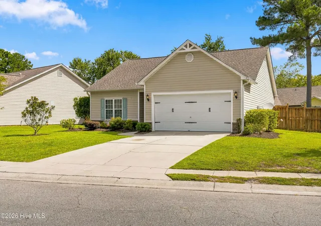 Photo 3 of Single family home for sale at 1014 Winterberry Cir, Leland, NC 28451 | MLS# 100603098 | Listing updated on 2026-09-12