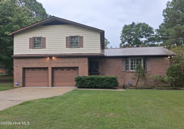 Photo 1 of Single family home for sale at 604 Eleanor St, Greenville, NC 27858 | MLS# 100546960 | Listing updated on 2026-09-08
