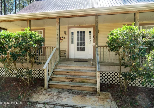 Photo 3 of Single family home for sale at 427 Bay Shrs Rd, Merritt, NC 28556 | MLS# 100574092 | Listing updated on 2026-09-09