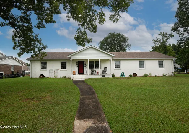 Single family home for sale at 301 King Richard Ct, Jacksonville, NC 28546 | MLS# 100607304