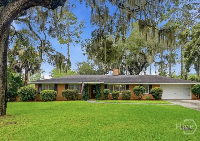 Photo 1 of Single family home for sale at 8305 Meadowbrook Rd, Savannah, GA 31406 | MLS# SA357408 | Listing updated on 2026-09-13