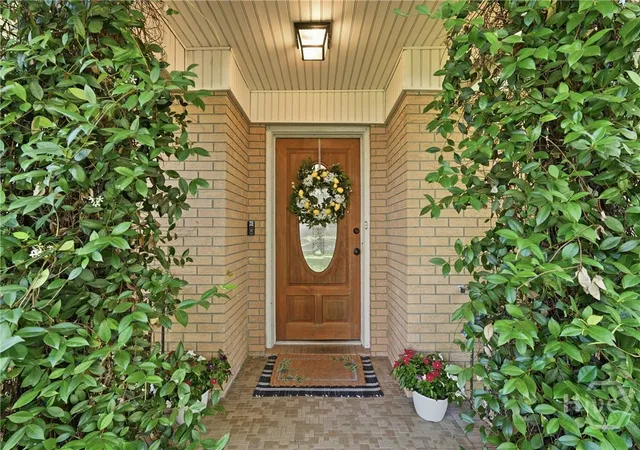 Photo 3 of Single family home for sale at 8305 Meadowbrook Rd, Savannah, GA 31406 | MLS# SA357408 | Listing updated on 2026-09-13