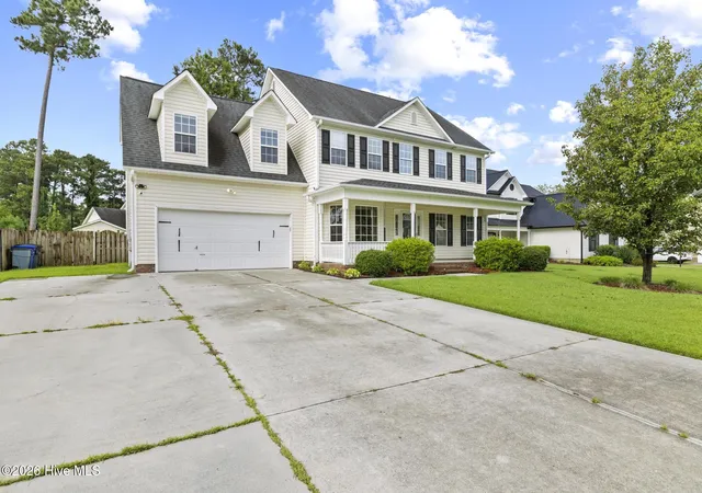 Photo 2 of Single family home for sale at 1112 Huff Dr, Jacksonville, NC 28546 | MLS# 100603438 | Listing updated on 2026-09-17