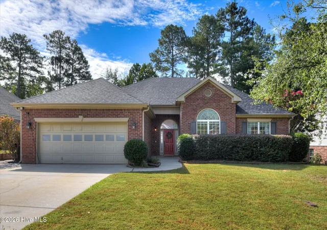 Photo 1 of Single family home for sale at 440 Bainbridge Dr, Aiken, SC 29803 | MLS# 100601638 | Listing updated on 2026-09-12