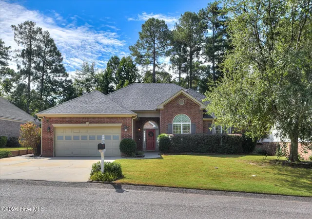 Photo 2 of Single family home for sale at 440 Bainbridge Dr, Aiken, SC 29803 | MLS# 100601638 | Listing updated on 2026-09-12