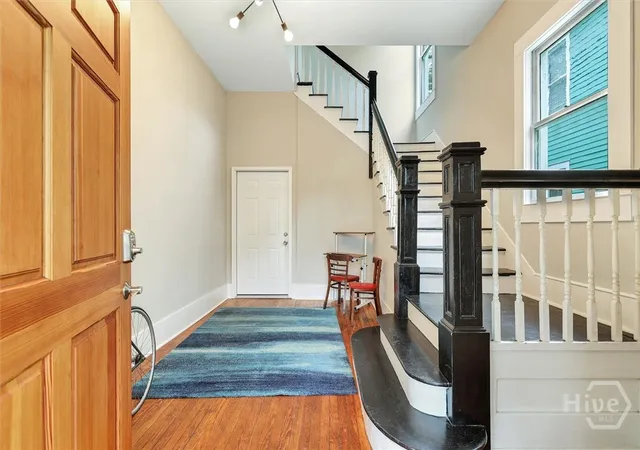 Photo 3 of House for sale at 309 W 33rd Street, Savannah, GA 31401 | MLS# SA364321 | Listing updated on 2026-09-11