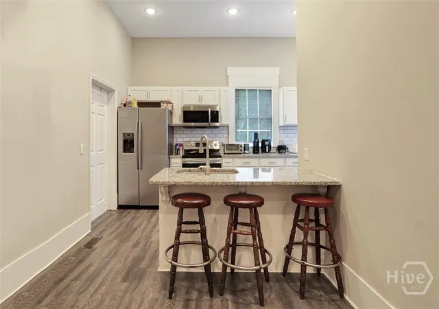 Photo 4 of House for sale at 309 W 33rd Street, Savannah, GA 31401 | MLS# SA364321 | Listing updated on 2026-09-11